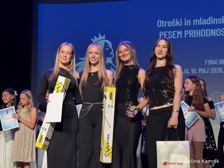 40-Pesem prihodnosti (46)